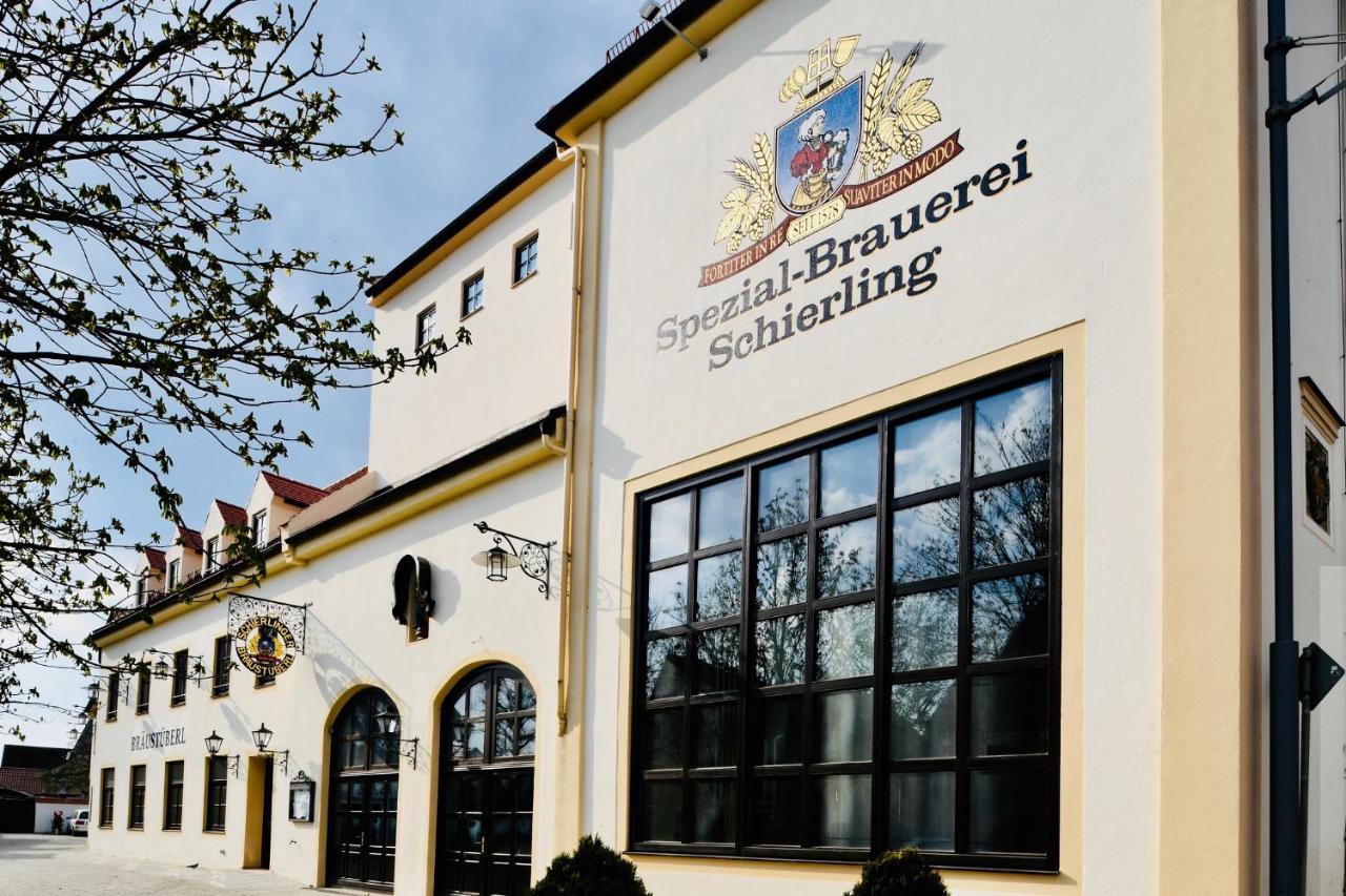 Hotel Schierlinger Braeustueberl Esterno foto